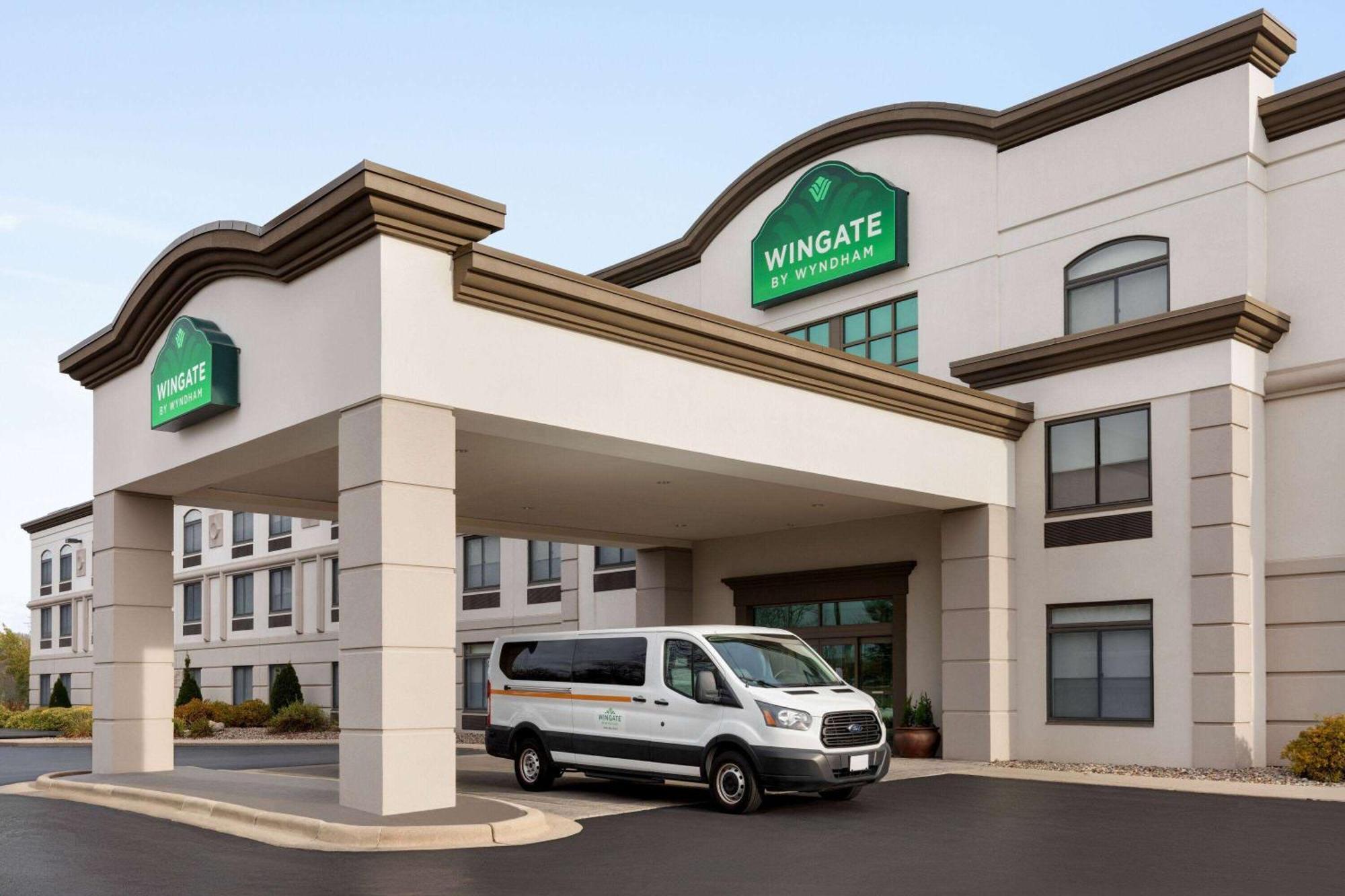 Wingate By Wyndham Green Bay Exterior photo